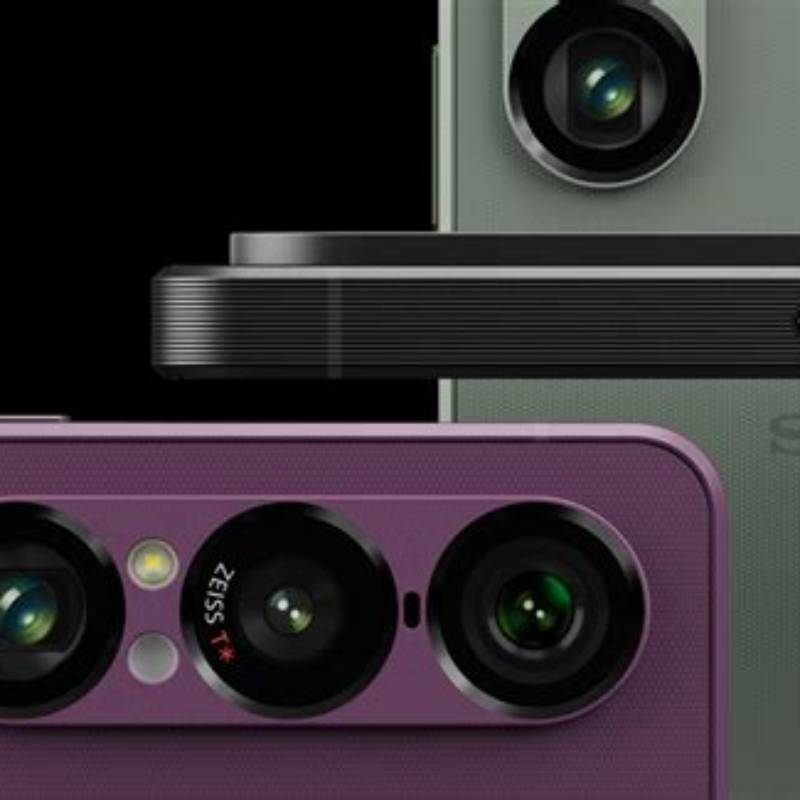 Sony Air 06